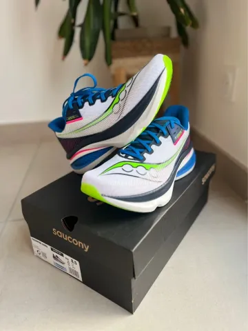 Saucony Endorphin Azura bike usato — immagine 1 di 8