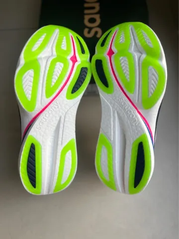Saucony Endorphin Azura bike usato — immagine 5 di 8