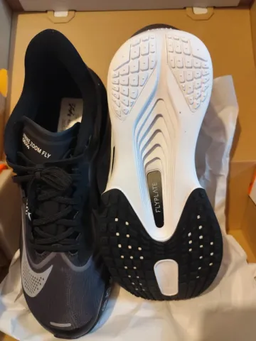 Použité Nike Zoom Fly 6 bike — obrázek 4 z 8