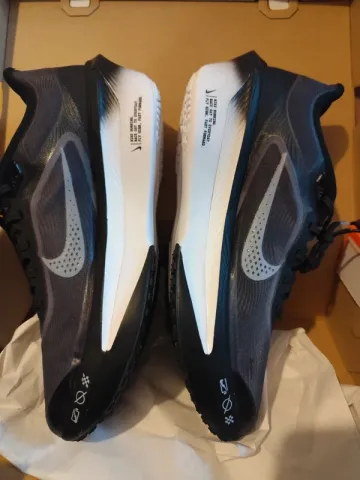 Použité Nike Zoom Fly 6 bike — obrázek 6 z 8