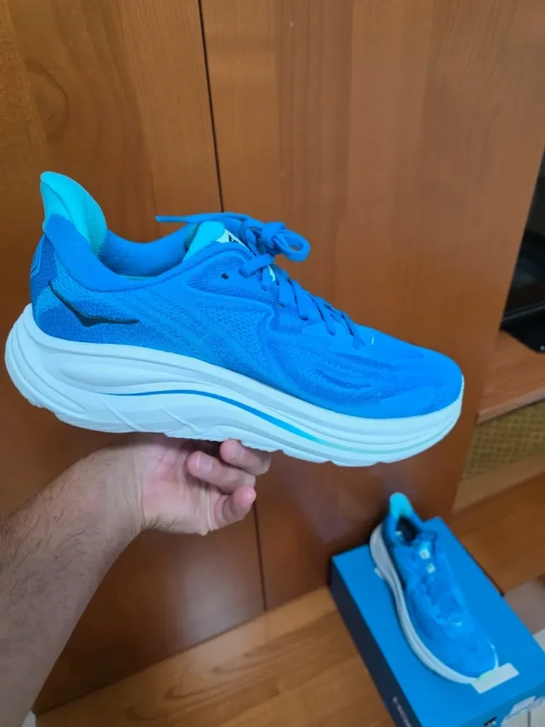 Używany Hoka Clifton 10 bike — zdjęcie 4 z 8