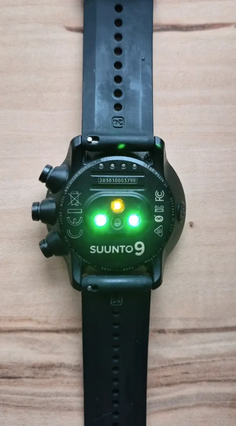 Used Suunto 9 Baro Titanium All Black bike — image 3 of 4