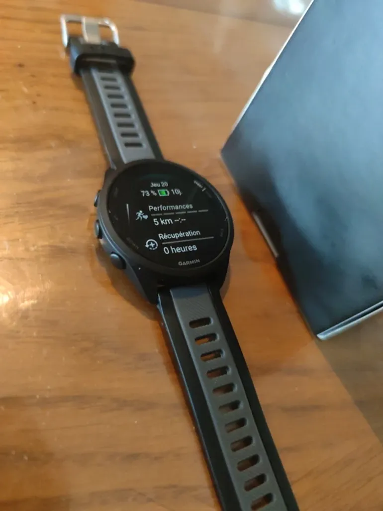 Used Garmin Forerunner 165 bike — image 2 of 4