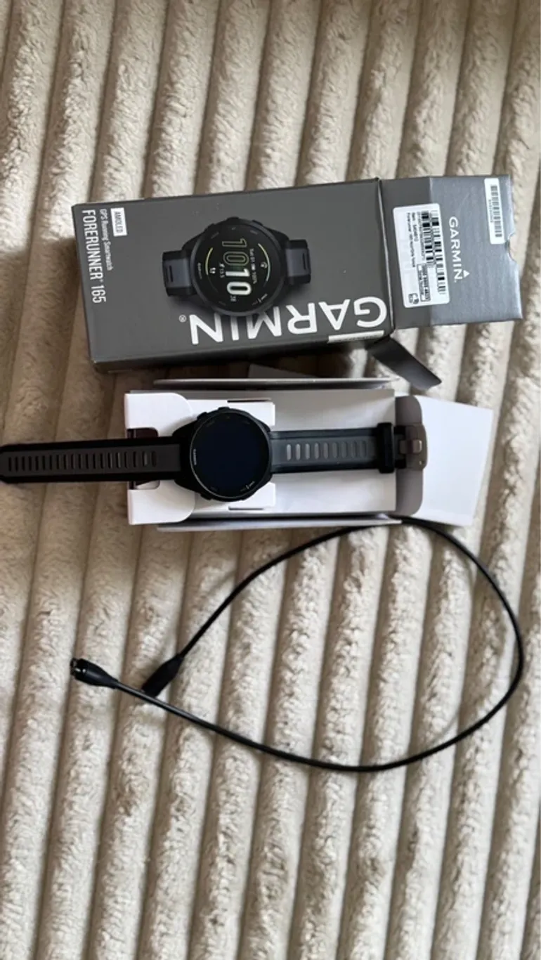 Used Garmin Forerunner 165 bike — image 4 of 8