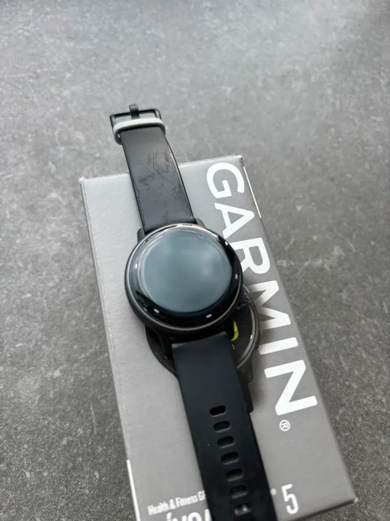 Gebrauchtes Garmin VivoActive 5 Electronics