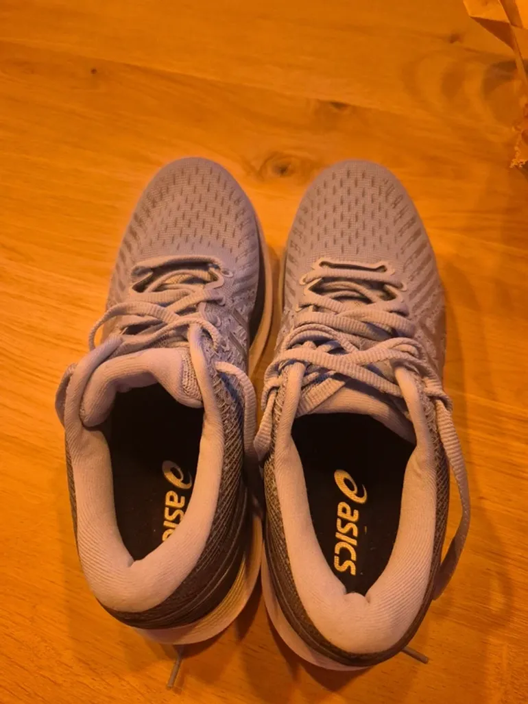 Used Asics GlideRide 2 bike — image 4 of 6