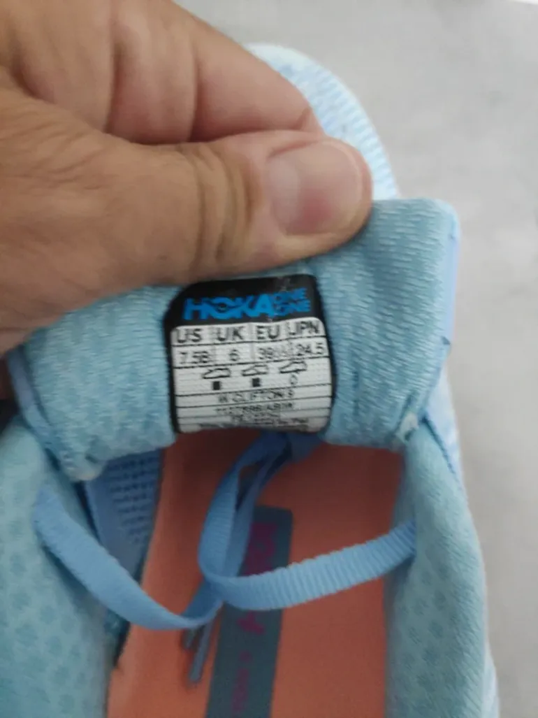Used Hoka Clifton 9 bike — image 5 of 6