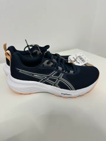Used Asics Running Shoes bike — image 1 of 6