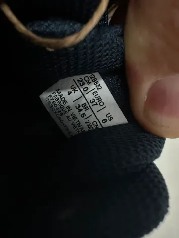 Used Asics Running Shoes bike — image 6 of 6