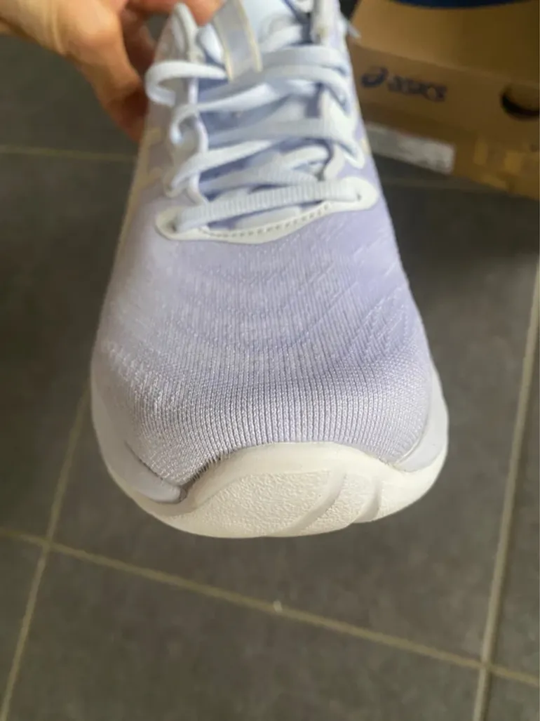 Used Asics Gel-Cumulus 27 bike — image 9 of 13