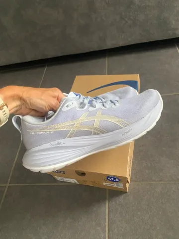 Used Asics Gel-Cumulus 27 bike — image 6 of 13