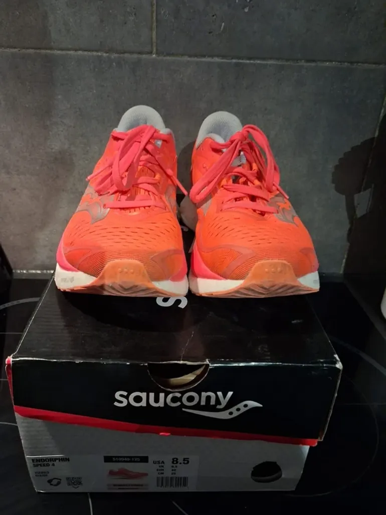 Used Saucony Endorphin Speed 4 bike — image 4 of 6