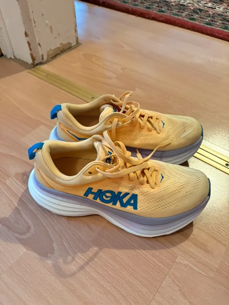 Gebrauchtes Hoka Bondi 8 Running Shoes