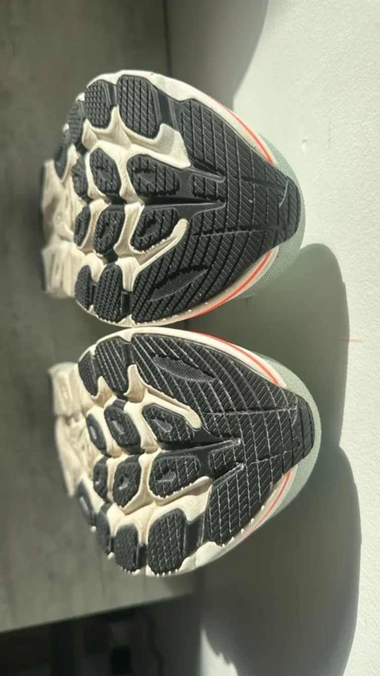 Używany Hoka Clifton 10 bike — zdjęcie 5 z 9