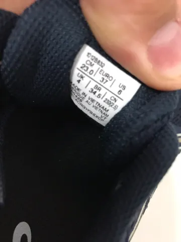 Used Asics Running Shoes Size 37 bike — image 7 of 7