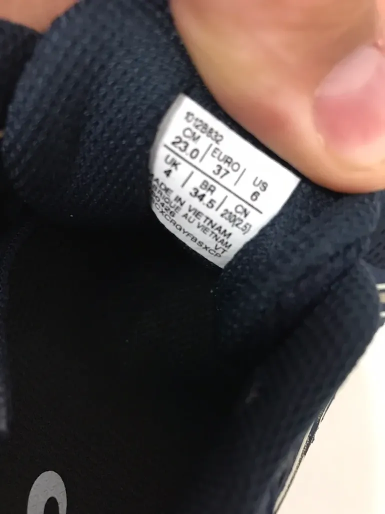 Used Asics Running Shoes Size 37 bike — image 7 of 7