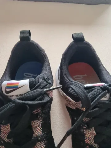 Used Nike React Infinity Run Flyknit 2 bike — image 4 of 5