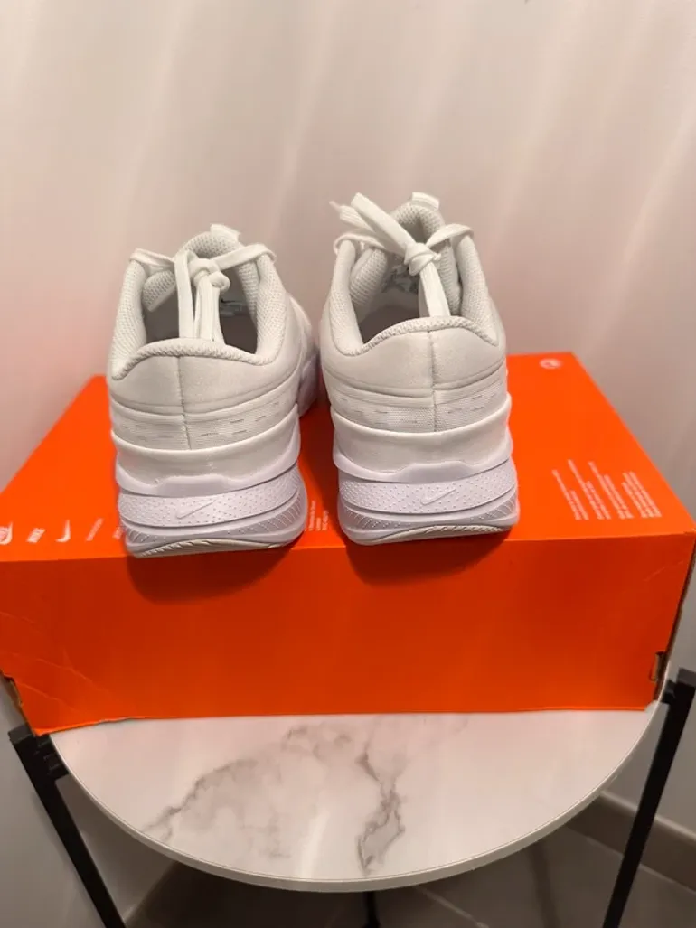 Used Nike Star Runner 5 GS bike — image 4 of 8
