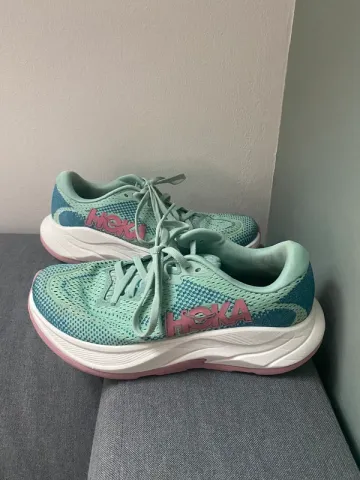 Used Hoka RINCON 4 bike — image 1 of 4