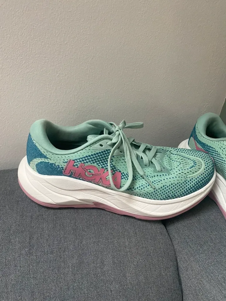Used Hoka RINCON 4 bike — image 4 of 4