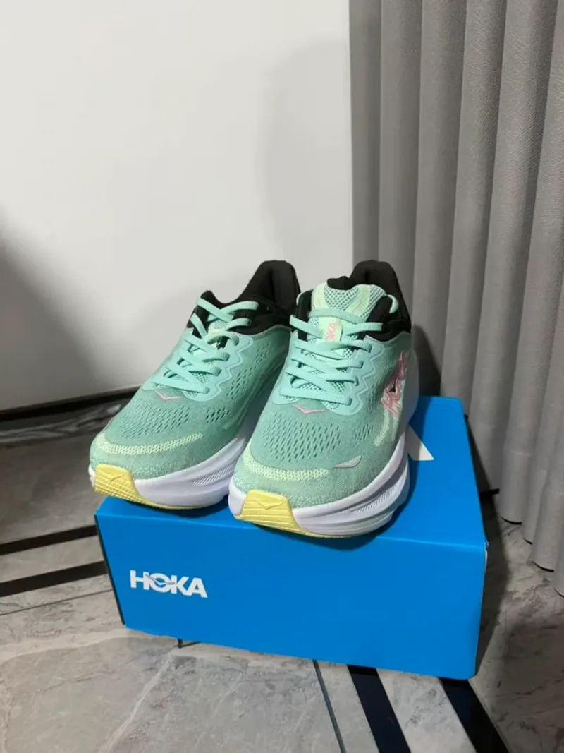 Gebrauchtes Hoka Bondi 9 Running Shoes