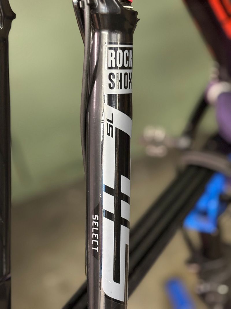 Used Rock Shox SID SL Select 29 RL 2024 bike — image 2 of 4