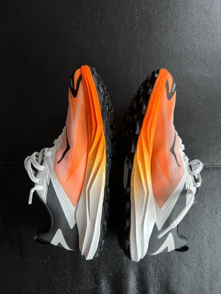 Used Hoka Zinal 3 bike — image 3 of 5