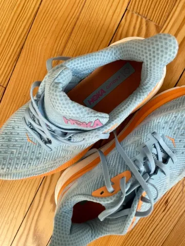 Hoka Clifton 9 bike d'occasion — image 5 sur 6
