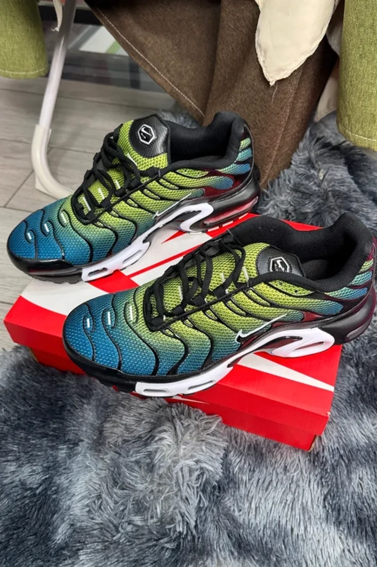 Used Nike Air Max Plus TN bike — image 3 of 8