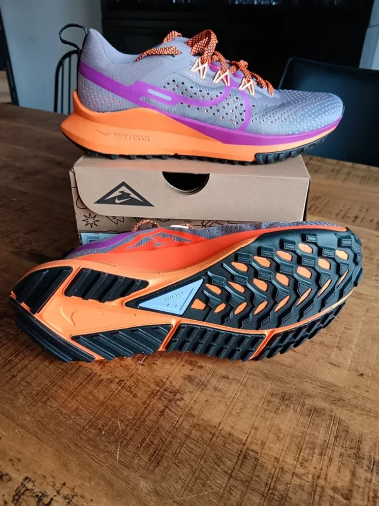 Used Pegasus Nike Wmns React Trail 4 bike — image 3 of 5