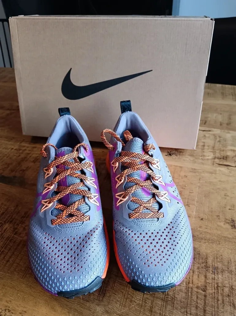 Used Pegasus Nike Wmns React Trail 4 bike — image 4 of 5