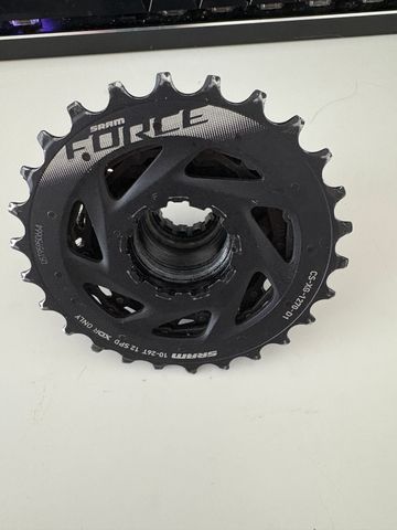 Used Sram Force CS-XG-1270-D1 2021 Drivetrain & Pedals