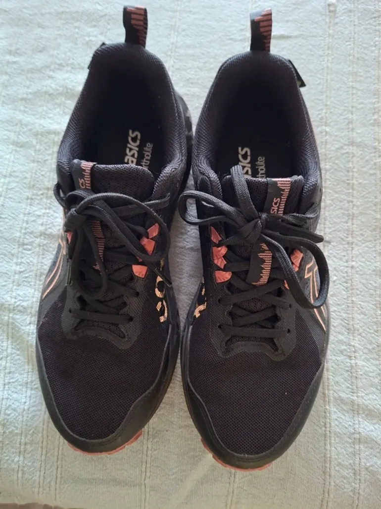 Used Asics Gore-Tex Laufschuhe bike — image 2 of 5