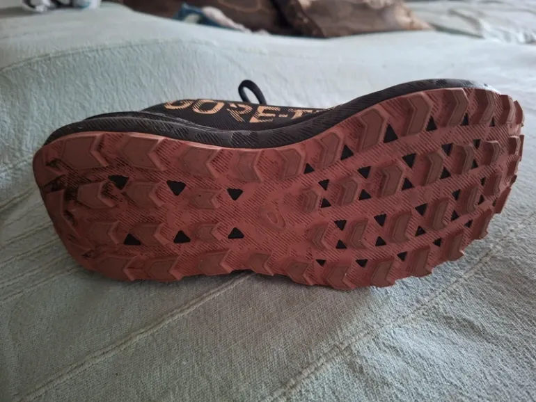 Used Asics Gore-Tex Laufschuhe bike — image 3 of 5