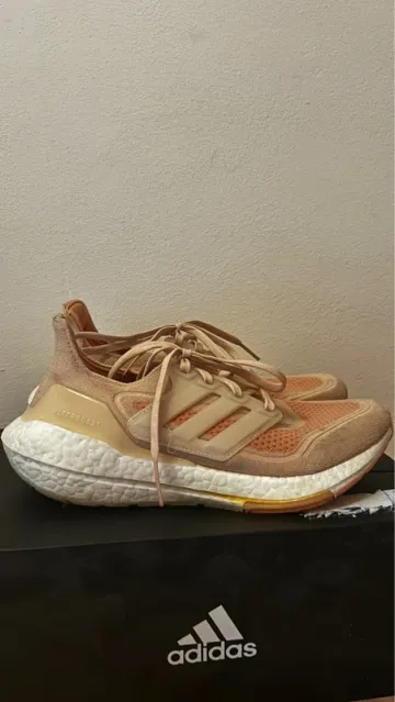 Adidas Ultra Boost 21 bike d'occasion — image 1 sur 8