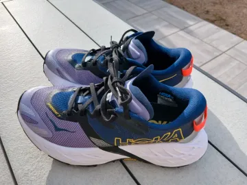 Gebrauchtes Hoka Speedgoat 7 bike — Bild 1 von 7