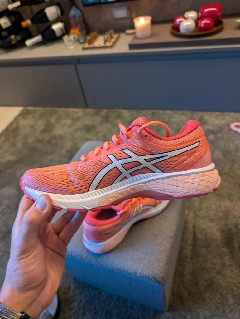 Used Asics Gel Glyde bike — image 9 of 11