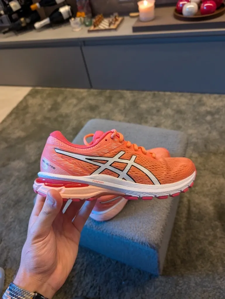 Used Asics Gel Glyde bike — image 10 of 11