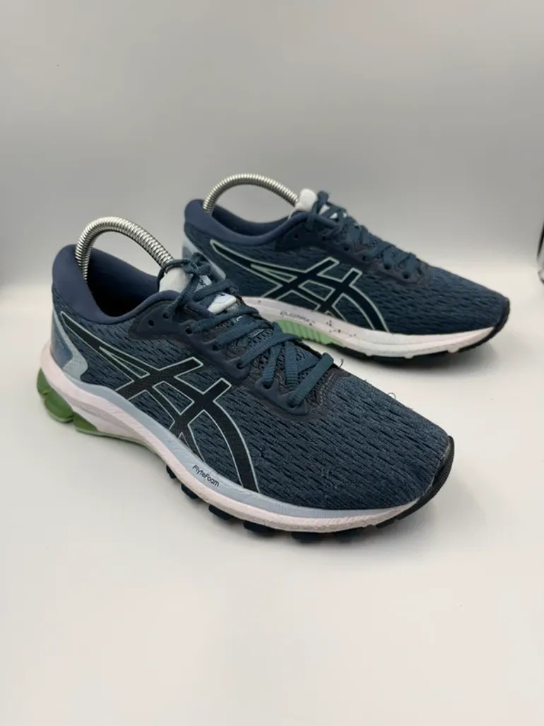 Used Asics GT-1000 9 bike — image 1 of 8