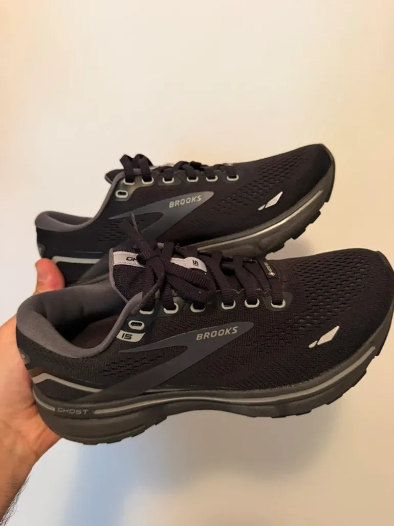 Tweedehands Brooks Ghost 15 Goretex bike — afbeelding 3 van 9