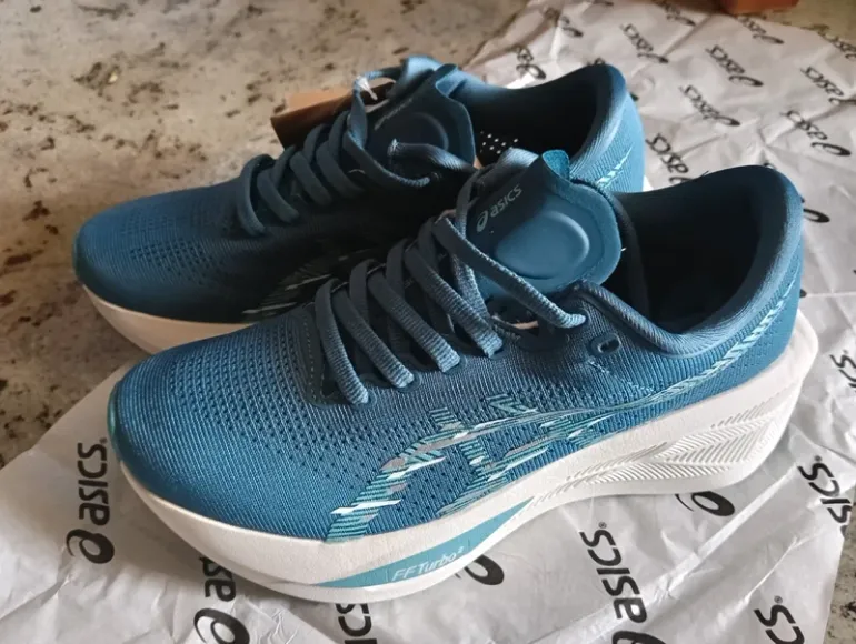 Used Asics Sonic Blast bike — image 5 of 7