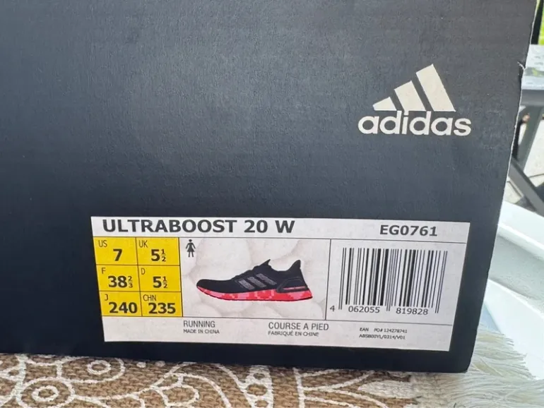 Adidas Ultraboost 20W bike d'occasion — image 8 sur 8