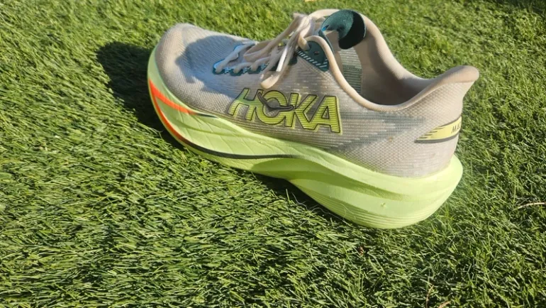 Hoka Mach 7 bike d'occasion — image 8 sur 8