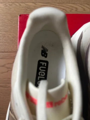 Used New Balance FuelCell Rebel bike — image 6 of 13