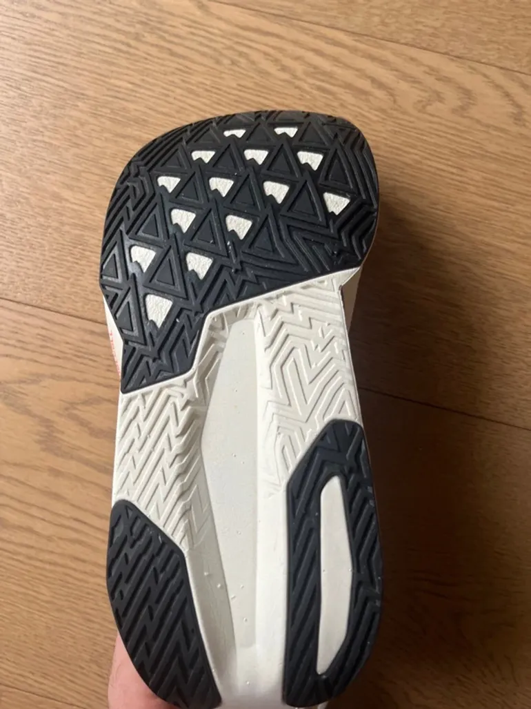 Used New Balance FuelCell Rebel bike — image 13 of 13
