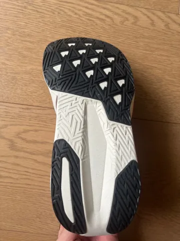 Used New Balance FuelCell Rebel bike — image 12 of 13