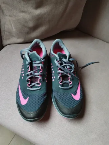 Used Nike Scarpe Sportive bike — image 2 of 8