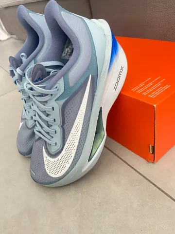 Used Nike Zoom Fly 6 bike — image 2 of 9