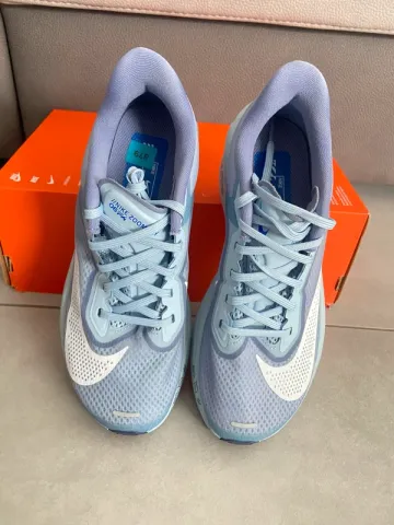 Used Nike Zoom Fly 6 bike — image 3 of 9