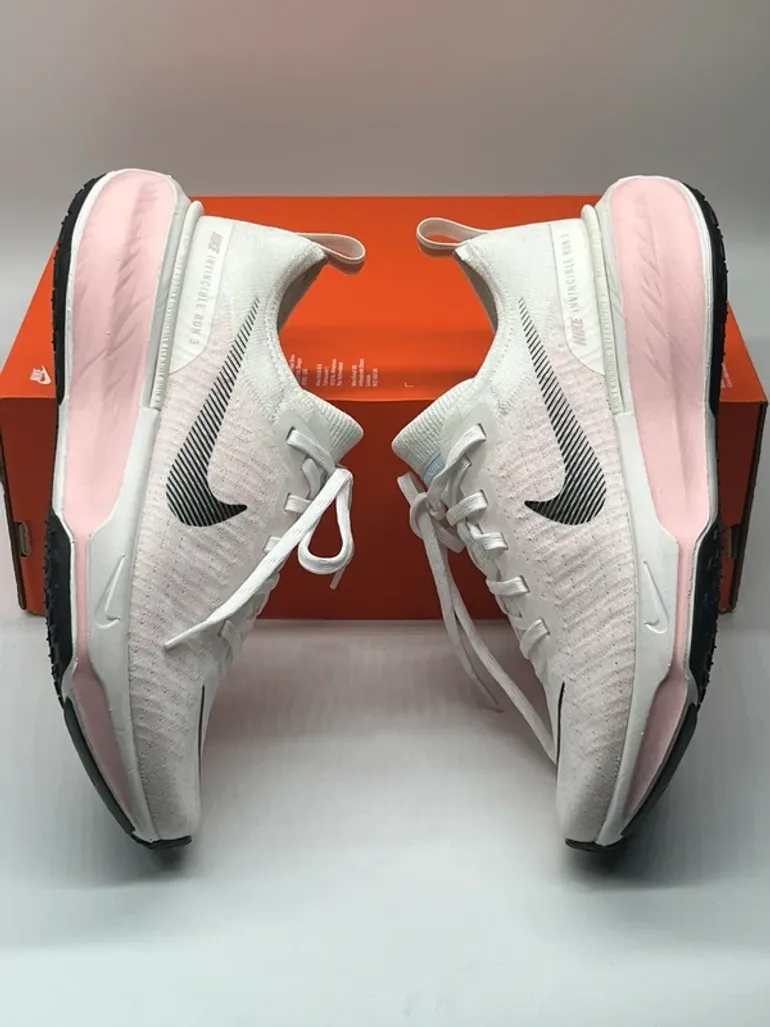 Used Nike Zoomx Invincible Run FK 3 bike — image 8 of 15